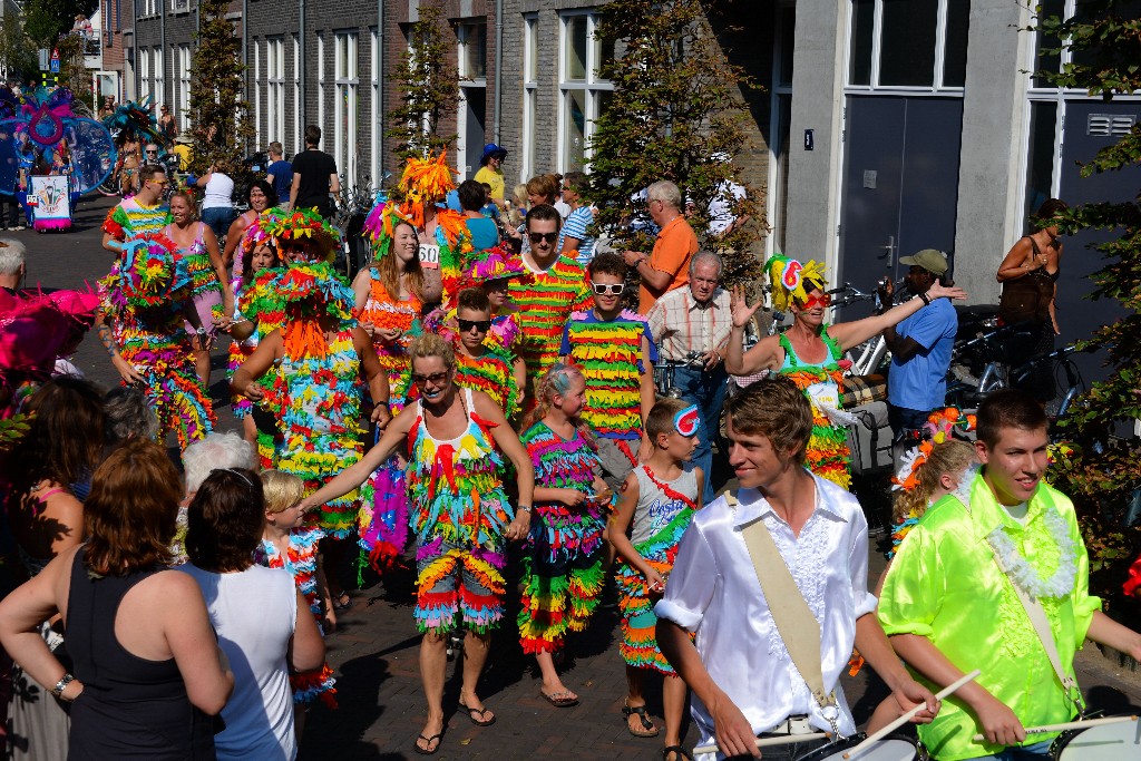 ../Images/Zomercarnaval Noordwijkerhout 053.jpg